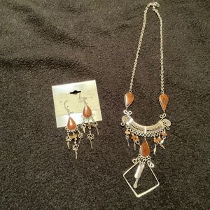 Necklace set